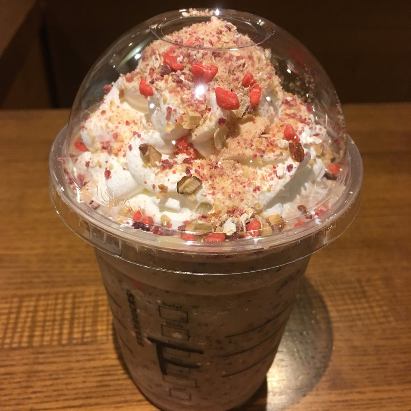 アーモンド ミルク & グラノラ フラペチーノ(スターバックスコーヒー 福岡赤坂門店)