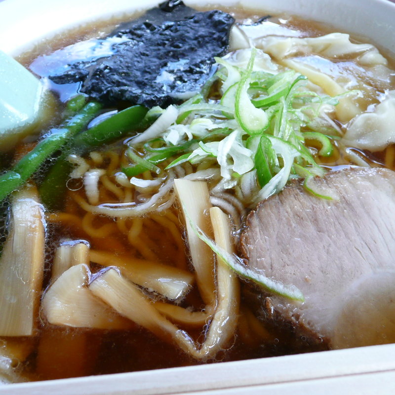 ワンタンメン(多満留食堂 )