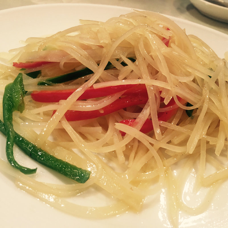 じゃが芋の細切り炒め(天府舫 （テンフファン）)