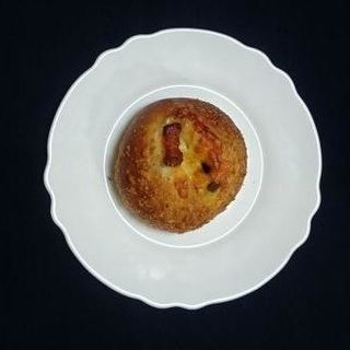 イベリコベーコンの焼きカレーパン(boulangerie mimolette(ブーランジェリ・ミモレット))