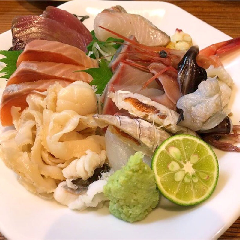 さしみ盛合せ小(大衆酒場 ゑびす )