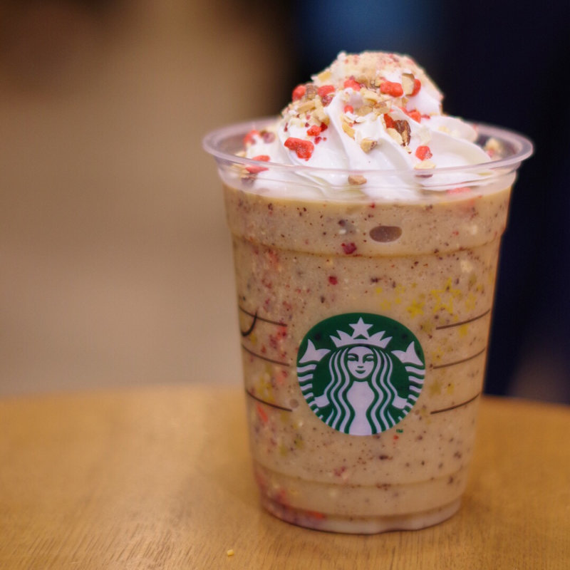 ココナッツミルク&グラノラフラペチーノ(スターバックスコーヒー ピオレ姫路1階店)