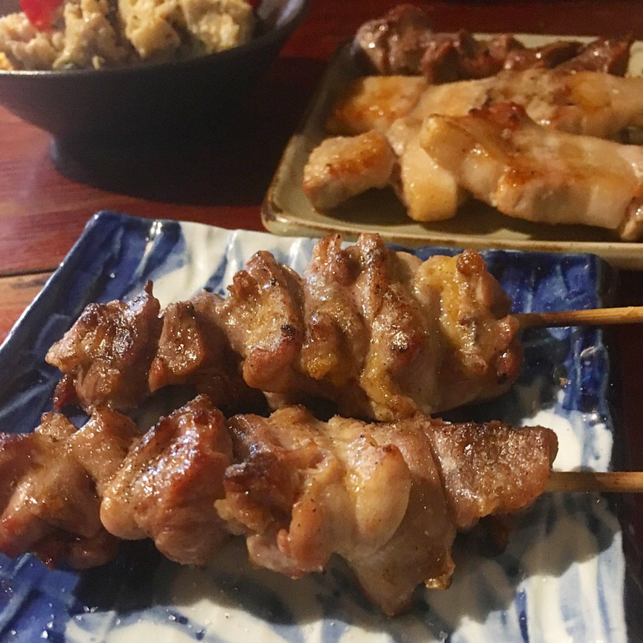 京都四条で飲むなら焼き鳥で決まり ビールもすすむ絶品メニューまとめ Sarah サラ 料理メニューから探せるグルメサイト