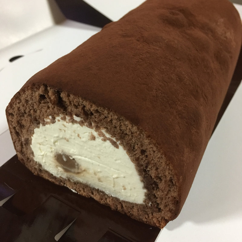 石畳ロール(チョコレート)(レ トロワ ショコラ×チョコレートショップ)