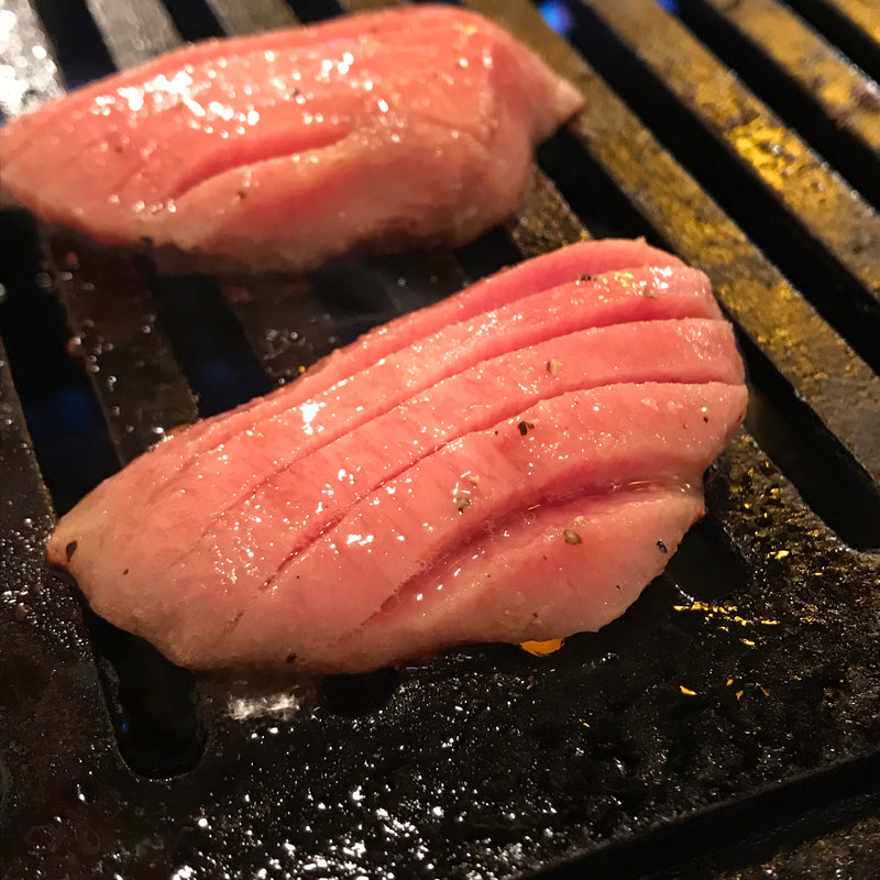 厚切りタン塩(焼肉食道かぶり 高円寺アパッチ店)