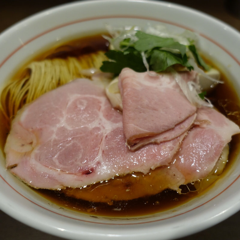 特撰ラーメン 黒(八咫烏)