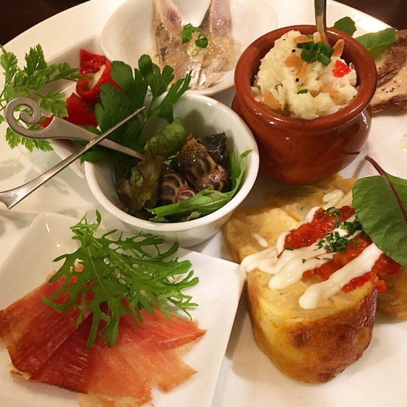 おつまみタパス盛り合わせ(エル・ボガバンテ346 （EL BOGAVANTE 346）)