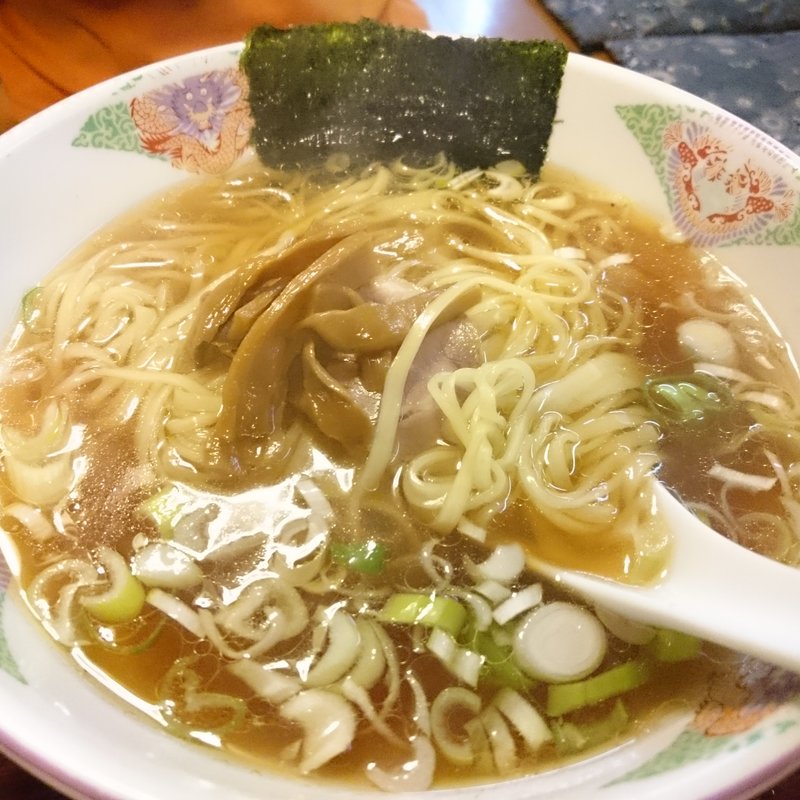 醤油ラーメン(らーめん一色 （らーめんいっしき）)