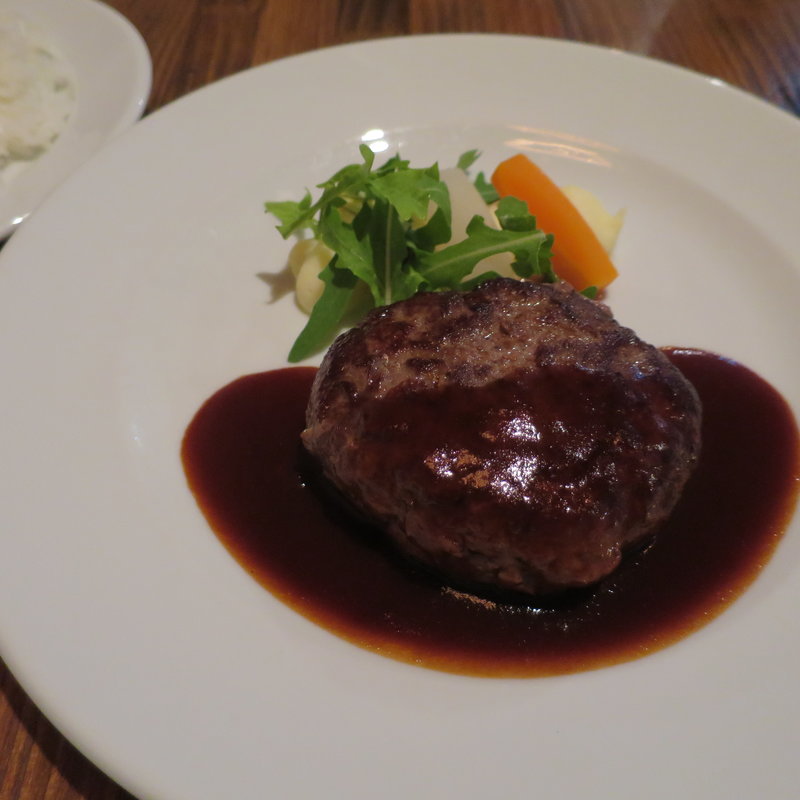 黒毛和牛ハンバーグ デミグラスソース(Bistro favori)