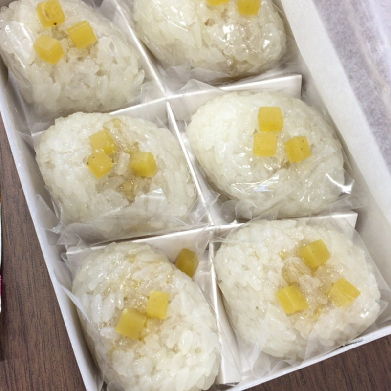 朔日餅  10月「栗餅」(赤福 本店向かい別店舗 )