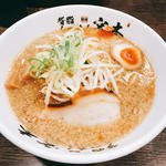 背脂らーめん醤油