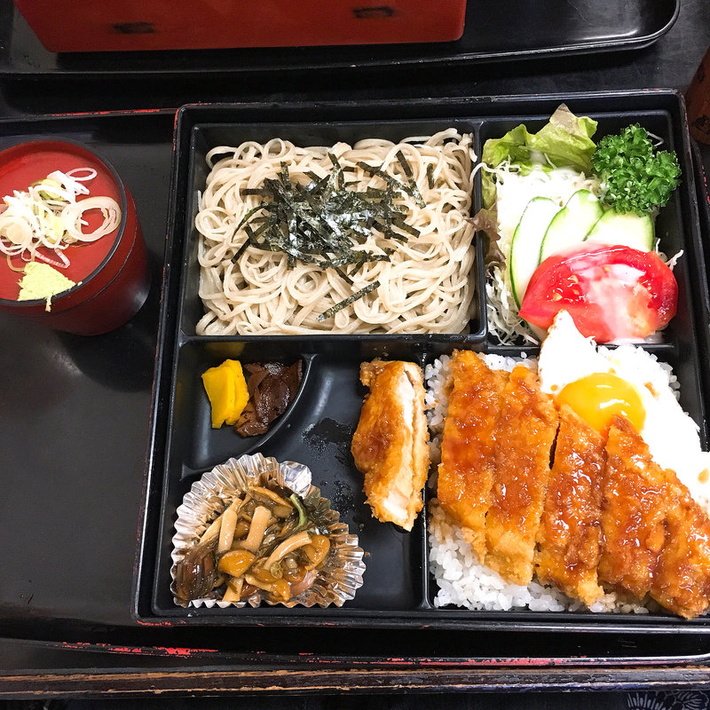 丸清弁当(丸清 （まるせい）)