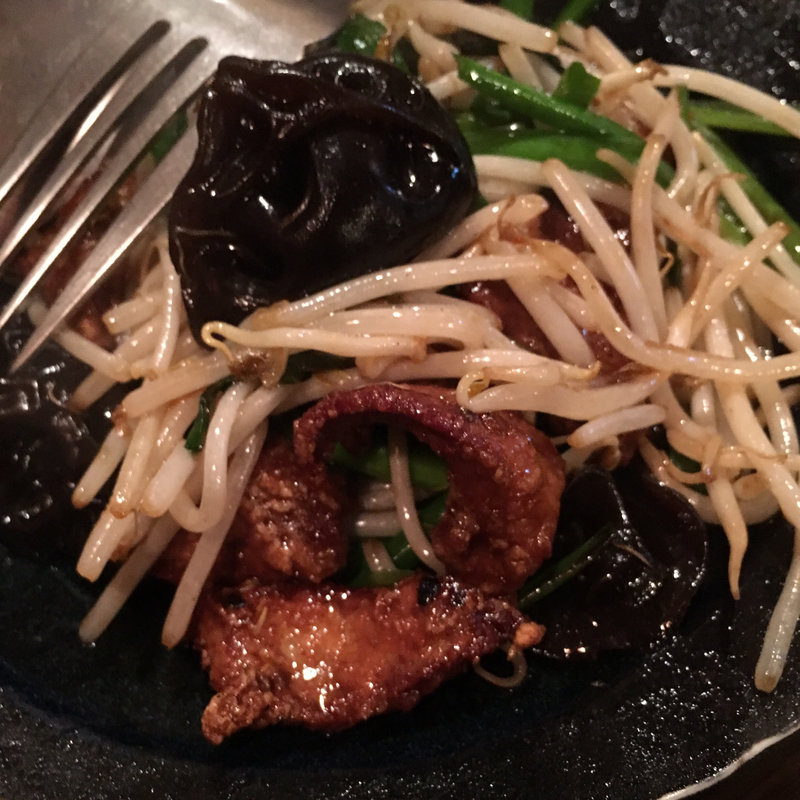 レバニラ炒め(中華旬菜酒家ぼんぼん)