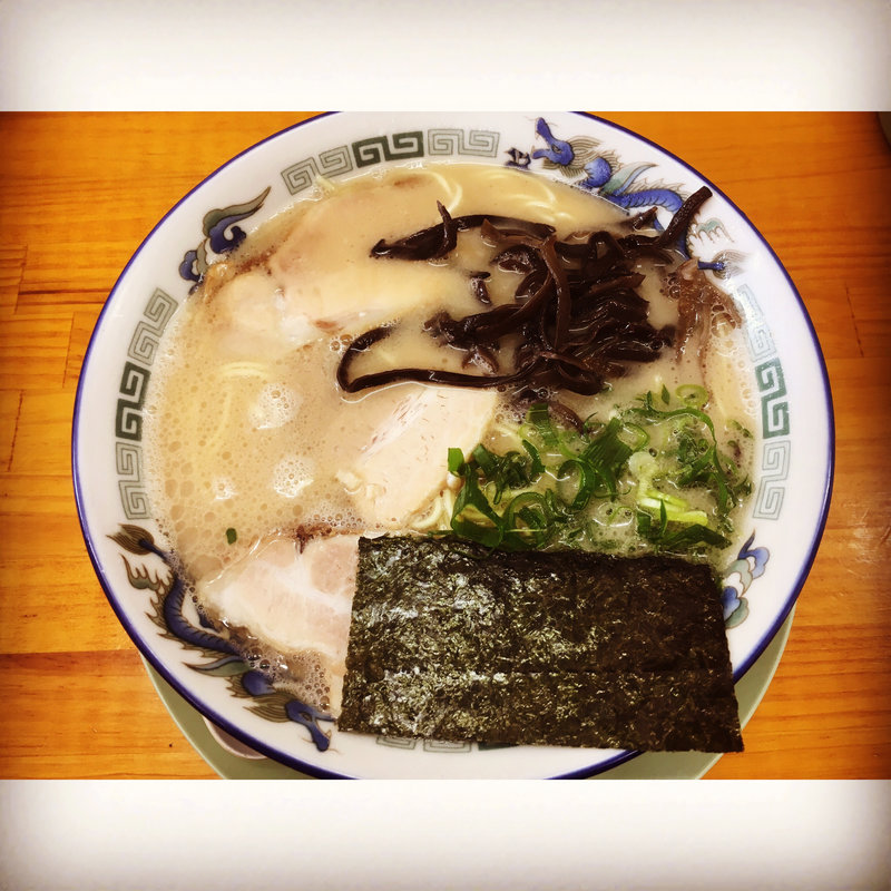 ラーメン大盛り(来雷軒 （ライライケン）)