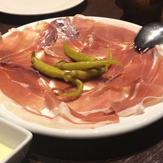 スペイン トレベレス産の生ハム(cochinillo コチニージョ)