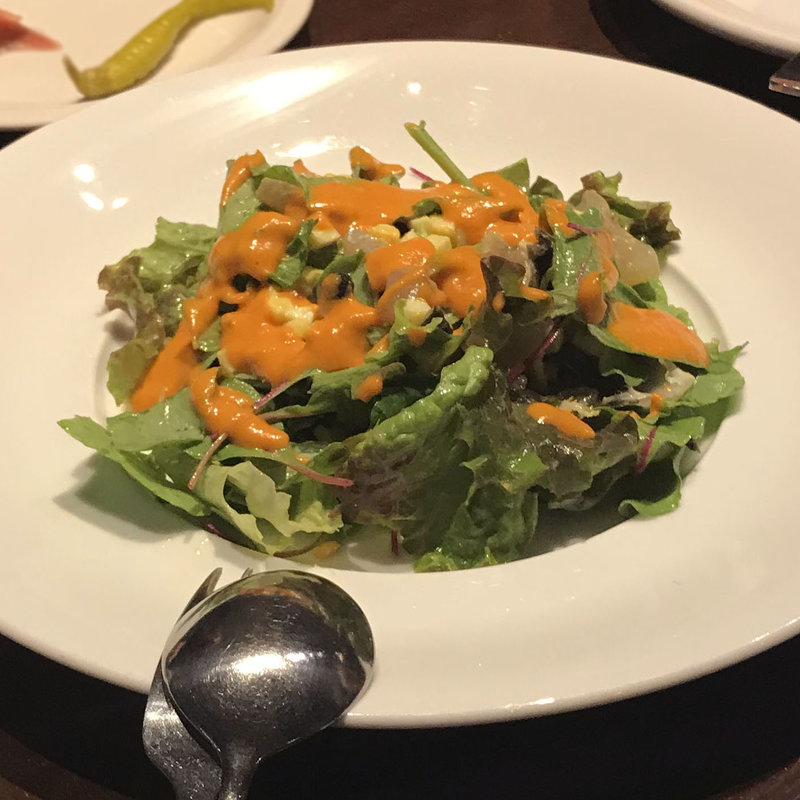 塩漬タラと葉っぱのサラダ(cochinillo コチニージョ)