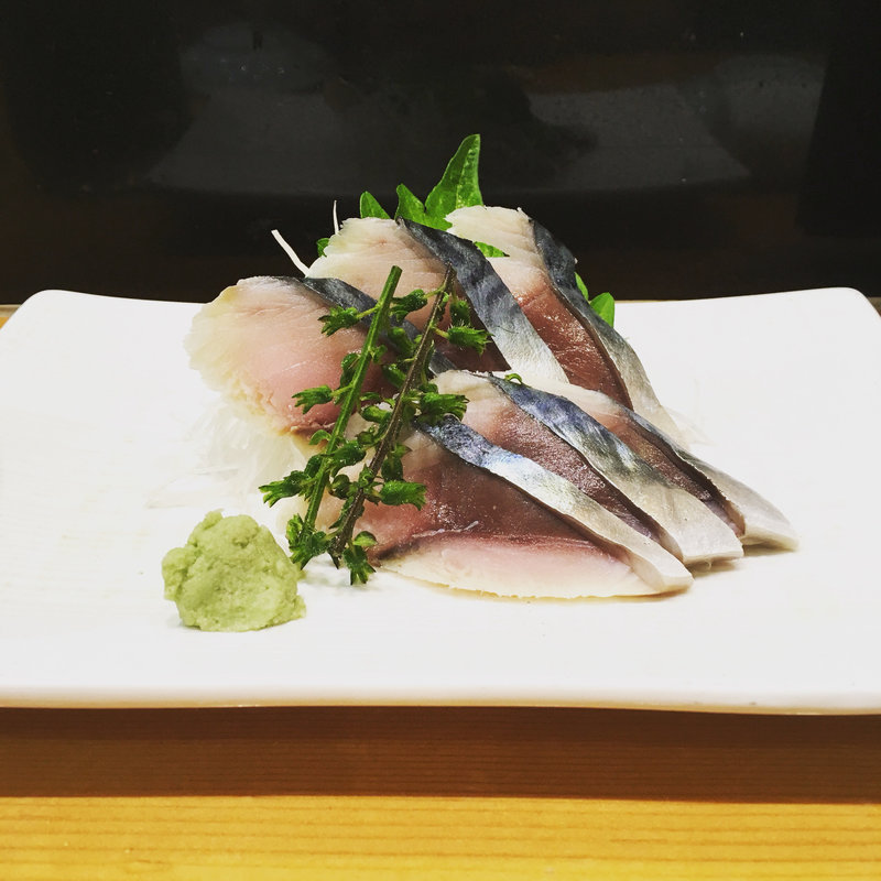 シメサバ(びっくり寿司 大森店)