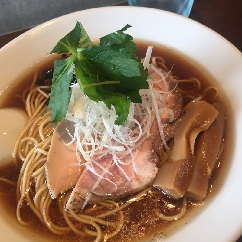 軍鶏と煮干しのたまり醤油そば(中華蕎麦 志(こころ))