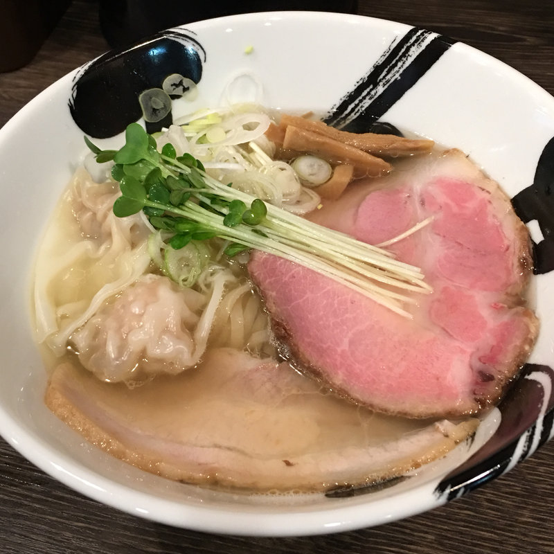 こだわりの伊勢海老塩(きんせい南森町店)