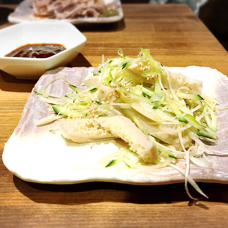 ハチノス刺し(もつ焼き勝利はなれ)