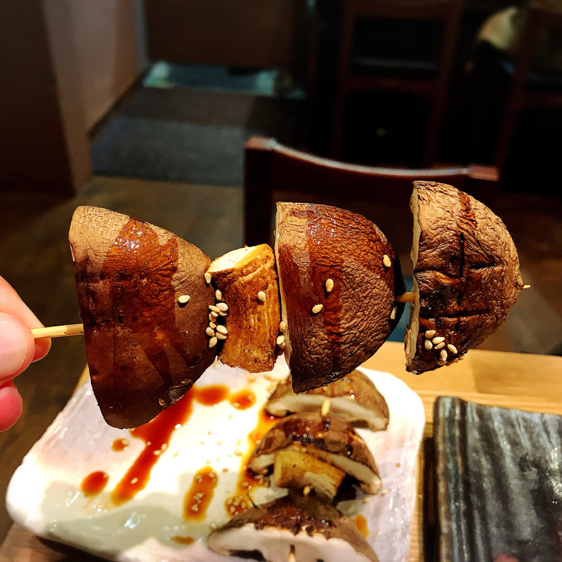 しいたけ(もつ焼き勝利はなれ)