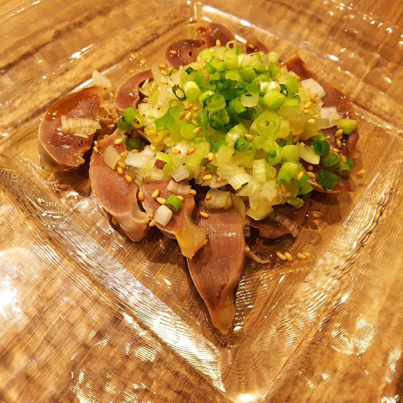 鶏砂肝のごま塩和え(鳥良 吉祥寺四号店)