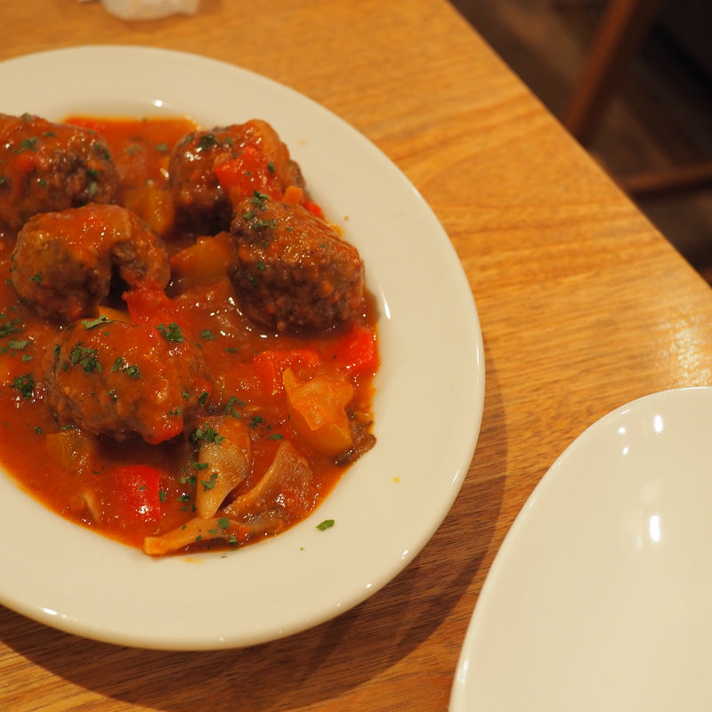 ミートボールのトマト煮込み(GALATA ガラタ)