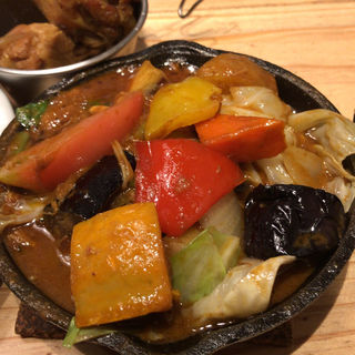 一日分の野菜カレー(野菜を食べるカレーcamp KITTE博多店 （ヤサイヲタベルカレー キャンプ）)