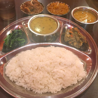 ダルバァトセット(ゴルカ （GORKHA）)