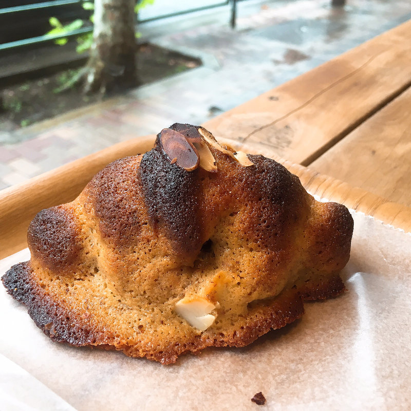 クロワッサン・オ・ザマンド(ブレッド＆タパス沢村 広尾店)