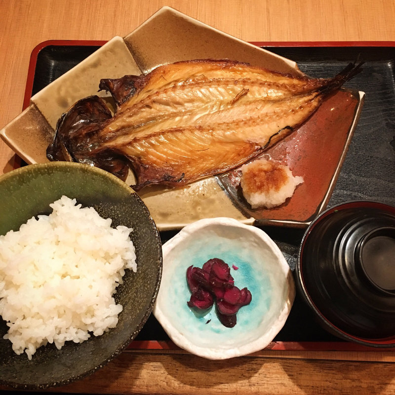 大とろ塩鯖定食(素材屋 名駅堀内ビル店 （ソザイヤメイエキホリウチビルテン）)