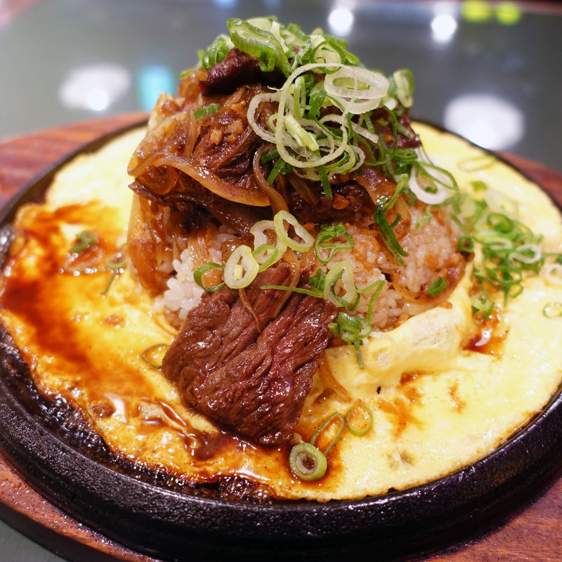 鉄板牛焼めしチャーハン(ダル食堂 堂島地下街店)