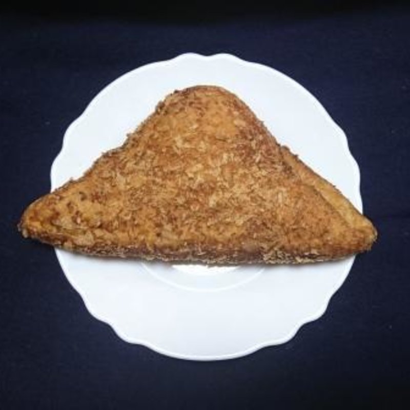 ジューシーカツのジャンボカレーパン(フォルサム)