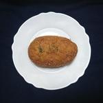 じっくり煮込んだ本熟カレーパン(フレッシュベーカリー エリゼ)