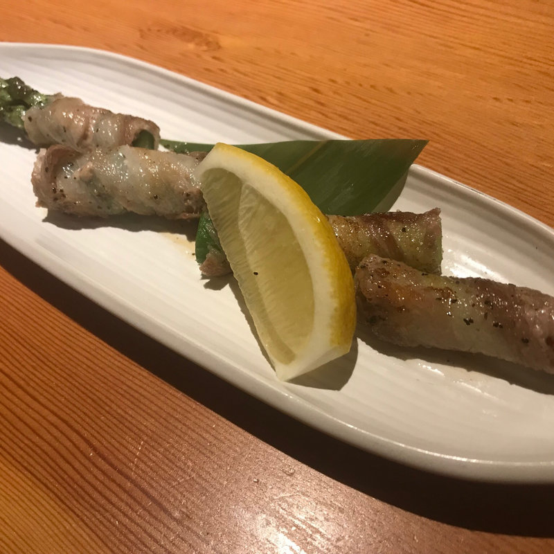 アスパラ一本豚肉巻き(黒豚しゃぶしゃぶ 島津)