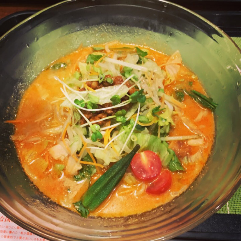 冷やしちゃんぽん赤(リンガーハット 葛飾新宿店 )