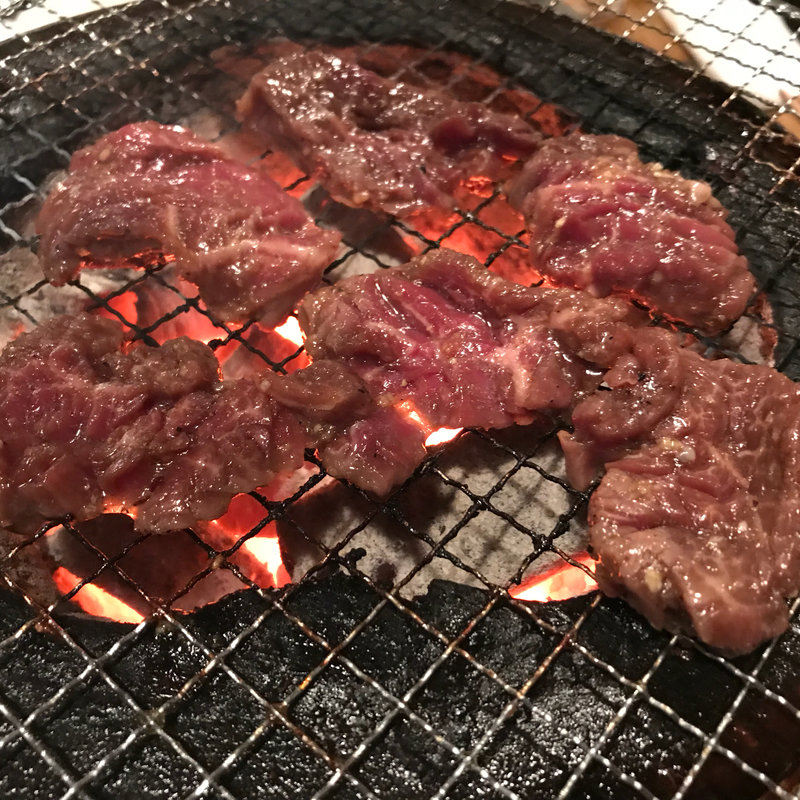 牛カルビ(炭火焼ほるもん てっぽう)