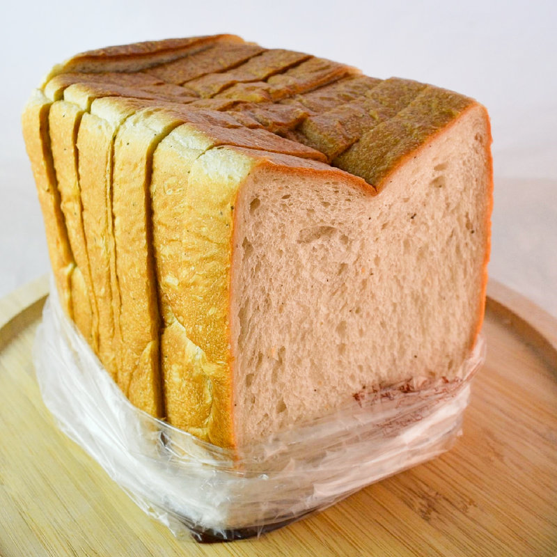 紅茶食パン(アールヌーボー （R nouveau）)