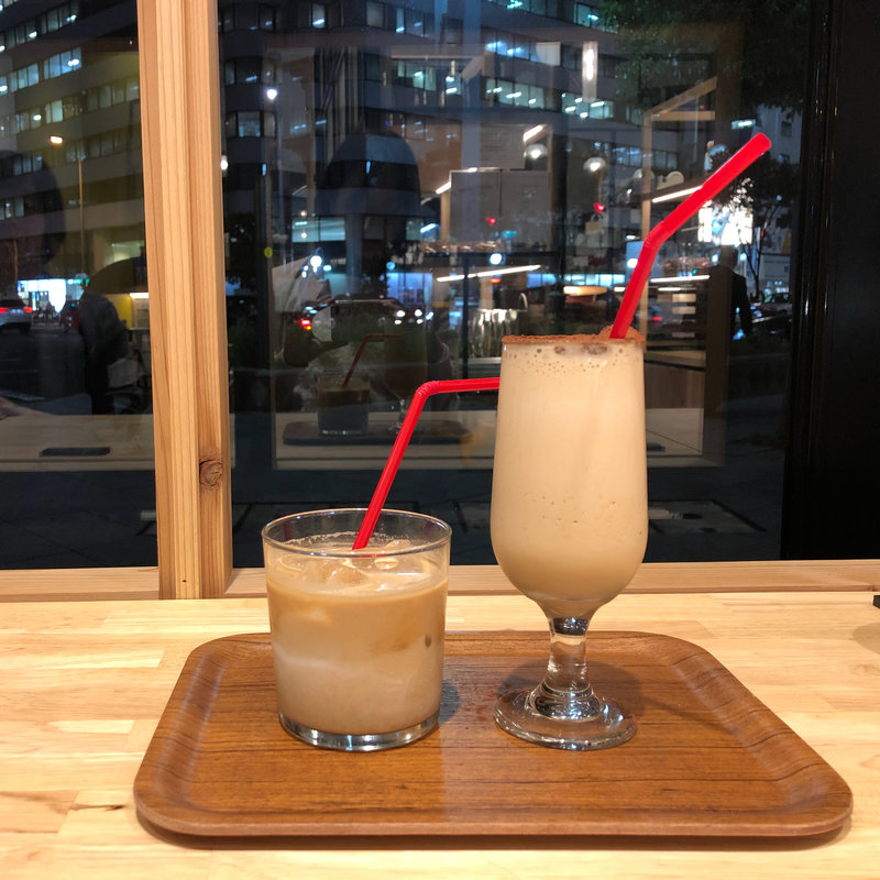カプチーノ(パンとエスプレッソと 南森町交差点)