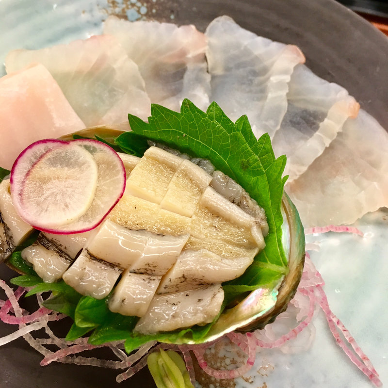 鮑刺し身(漁火の宿　三浦屋 （ミウラヤ）)