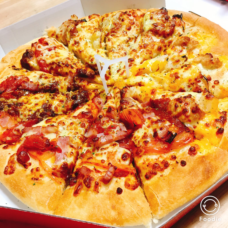 仲良し4(ピザハット)