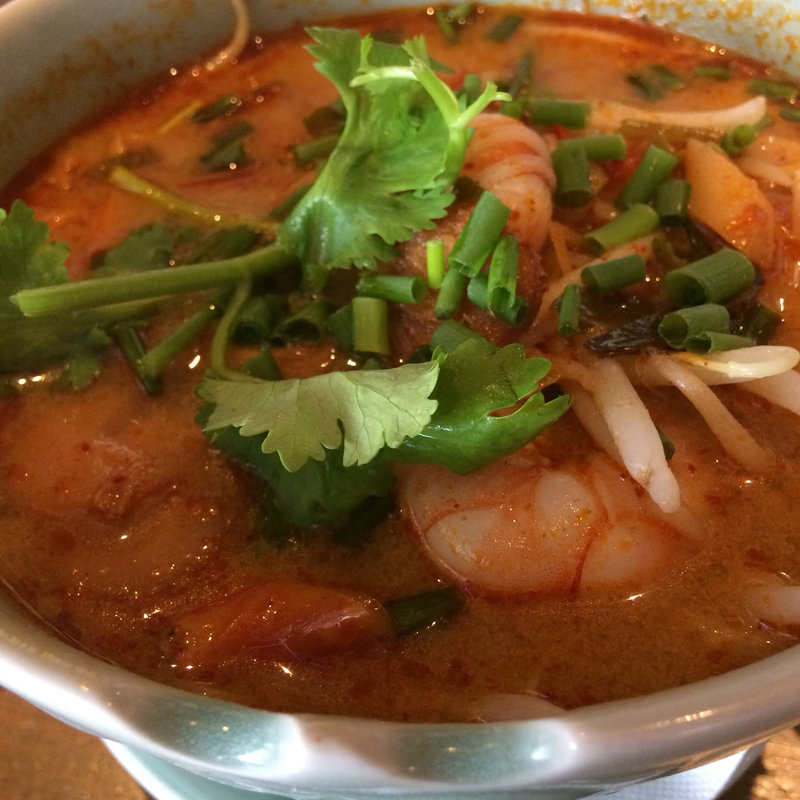ハーブたっぷりトムヤム麺(オールドタイランド 市ヶ谷店)