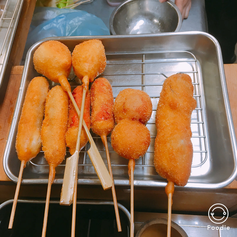 (串かつだるま 新世界総本店)