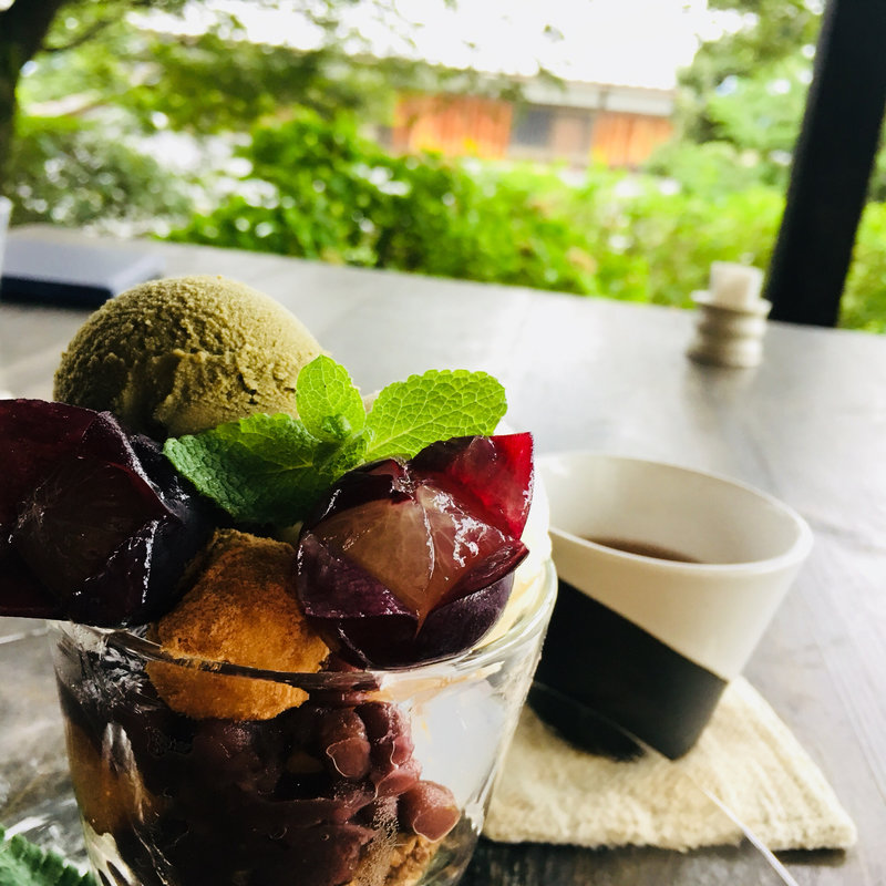 ほうじ茶パフェ(cafe たねの隣り)