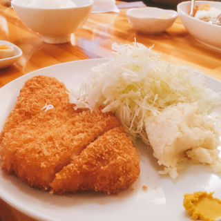 ロースカツ定食(台楽)