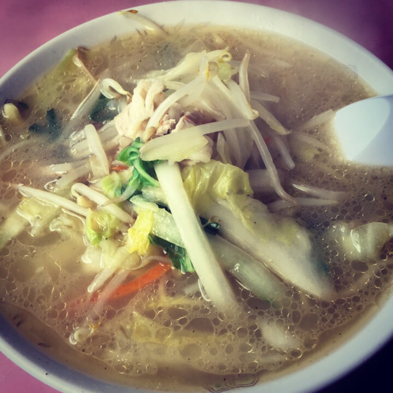 タンメン(中国飯店なるき )