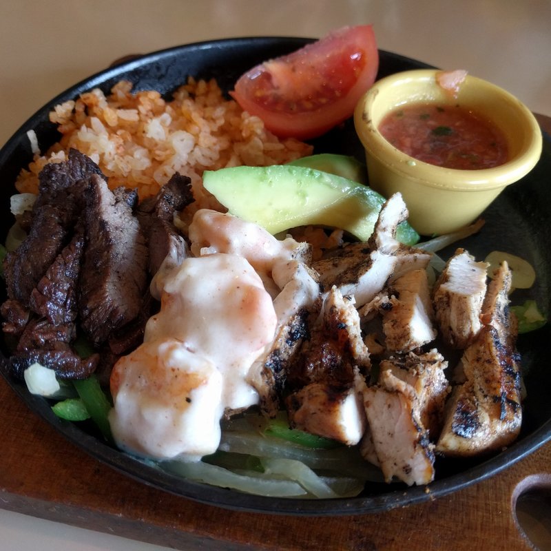 ランチセット（ファフィータ）(エルトリート 池袋西口店)