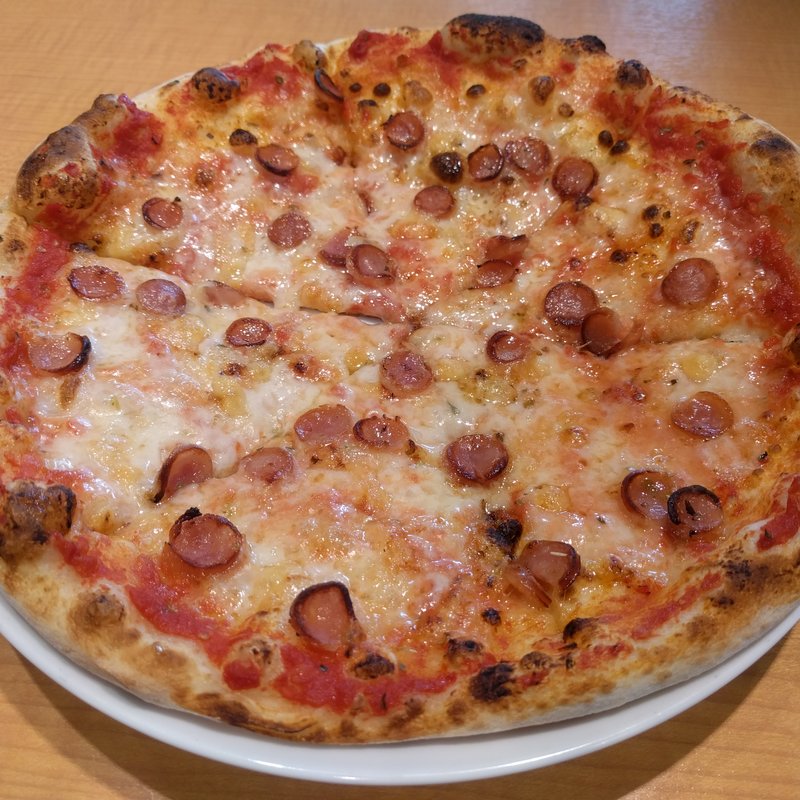 サルティッチャ(ピザ キッチン クオクオ)