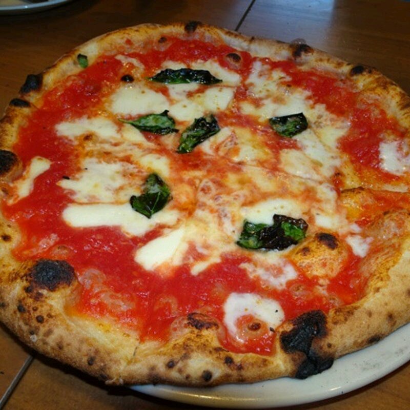 燻製モッツァレラチーズのマルゲリータ(DA ZUZU)