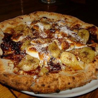 ドルチェピッツァ(クオーレルディーノ （Pizzeria CUORERUDINO）)